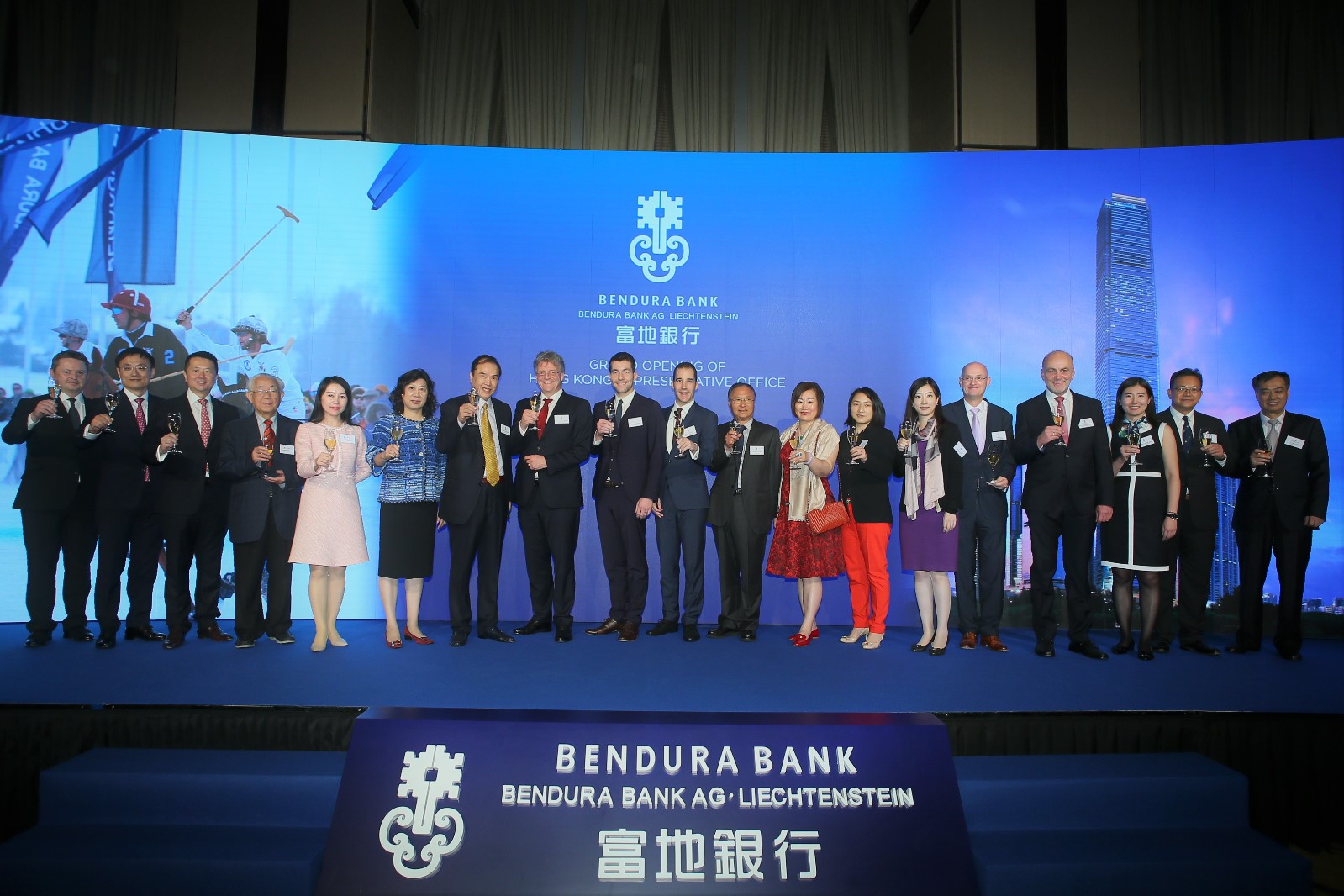 Bank4.jpg